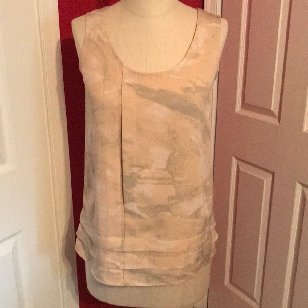 Sleeveless top